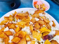 土豆焖饭-晶泽丽琅·鱼鲜川菜(川师店)