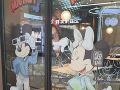 -必胜客(万达百货店)