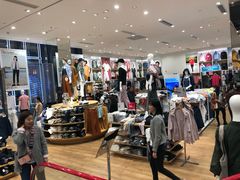 -优衣库(深圳万象天地旗舰店)