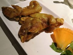 黄金脆皮猪手-莲餐厅·湖北菜·藕汤是头牌(愚园路店)