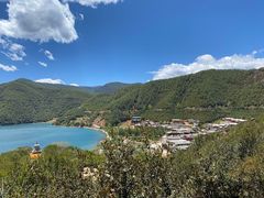 -里格村景区