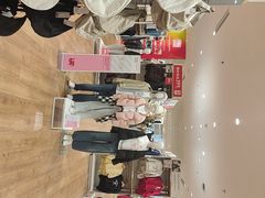 -优衣库(太原龙湖万达广场店)