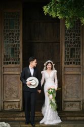 -雪中彩影婚纱摄影·微光艺术中心