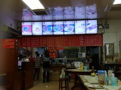 -香辉食馆(新兴路店)