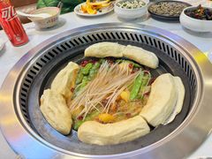 -哈尔滨烧烤·山河村铁锅炖(交大店)
