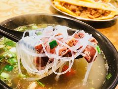 -驴脾气特色炒菜(广渠门内店)