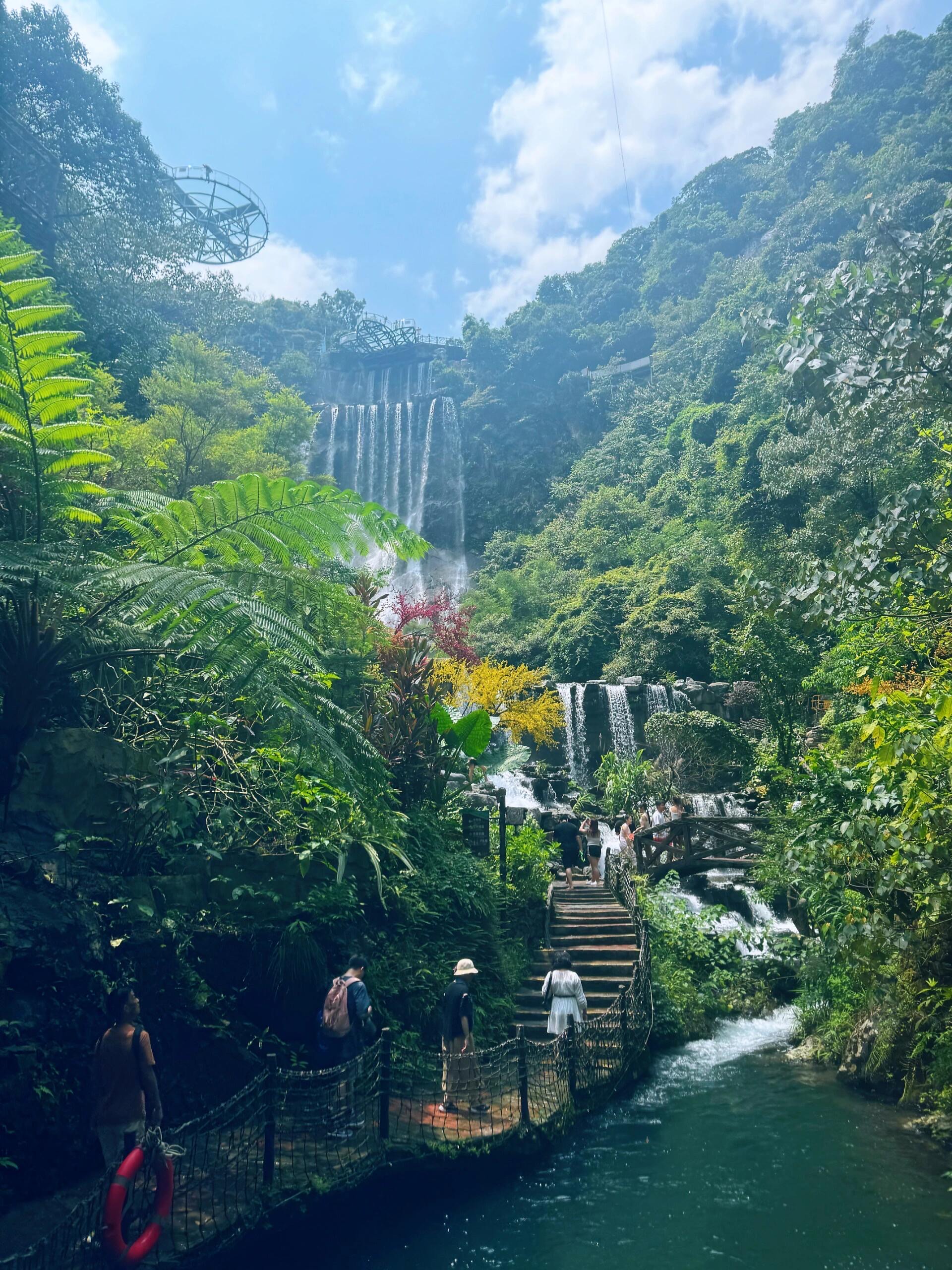 古龙峡漂流图片