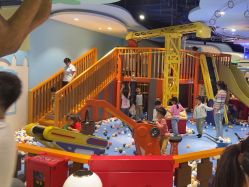 -MELAND CLUB亲子乐园•派对(虹桥万象城店)