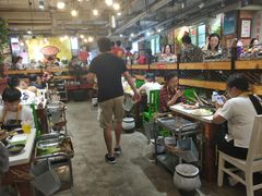 大堂-钢管厂歆瑞源油卤串串香(春熙路太古里店)