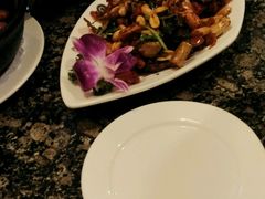 -迪欧咖啡·中西餐融合菜(平江万达旗舰店)