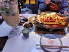-鸣记脆皮烤鱼·海鲜烤鱼(三八广场店)