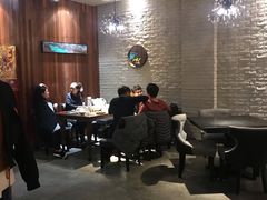 大堂-梧桐树下(云锦世家店)