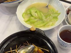 -围龙屋客家食府(福田店)