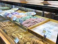 面包甜点陈列柜-彭记优口(胜利路店)