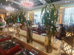 -丝路天山酒店(国际大巴扎店)