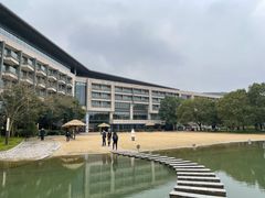 -上海佘山世茂艾美酒店
