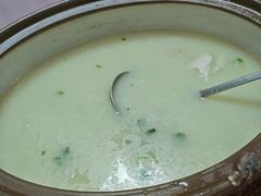 天目湖砂锅鱼头-翠茗农庄土菜馆(天目湖店)