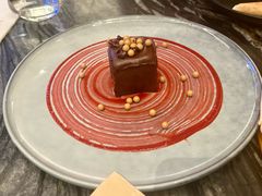 -LES ELITES 英集荟(南京西路店)