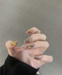 -进巍美甲