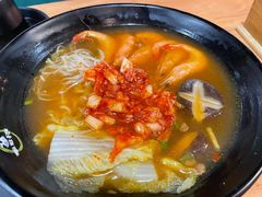 海鲜辛拉面-肥肥虾庄·金牌油焖大虾(杨园滨江时代walk店)
