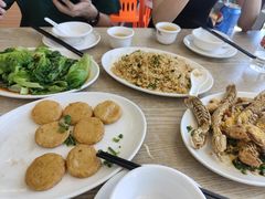 -红月湾海鲜饭店•沙滩海景(双月湾店)