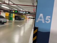 -浦东嘉里城-停车场