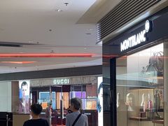 -香港ELEMENTS圆方