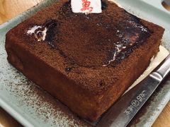 春娇爆奶漏奶华-九龙冰室(徐汇日月光店)