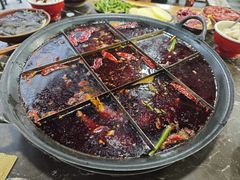 -正南齊北重庆老火锅(光华村直营店)