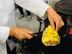-正宗杂粮煎饼香软鸡蛋饼