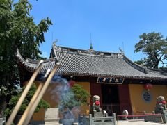 -龙华寺