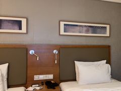 -和颐酒店(广州琶洲会展中心广州塔赤岗地铁站店)