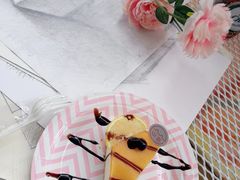 百香果奶酪慕斯-灯塔咖啡馆BOOK·Coffee Shop