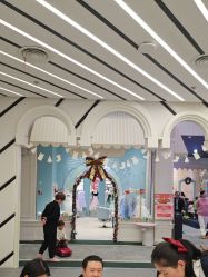 -奈尔宝·儿童乐园·亲子餐厅(华采天地店)