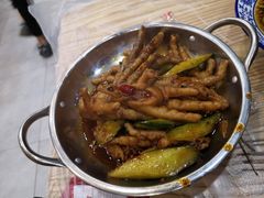 -江城燕子大排档(江汉路步行街店)