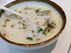 雪菜黄鱼面-逸道(益丰·外滩源店)