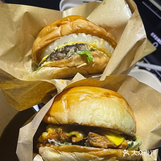 HOT BURGER热堡(彩虹广场店)