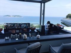 -瑰丽酒店·海吧·天际下午茶·现场DJ·天台酒吧