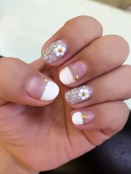 -Easy Lady美甲美睫半永久纹绣工作室