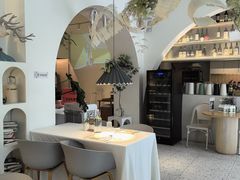 -春树下·树屋花房西餐厅(罍街AS1980店)