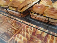 -Bread Talk 面包新语(荟聚店)