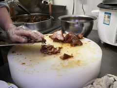 -渝之汇牛肉豌杂面