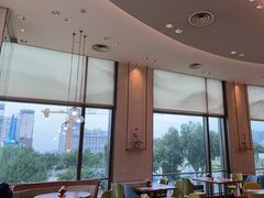 -济南香格里拉·咖啡泉自助餐厅