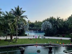 -三亚湾海居铂尔曼度假酒店