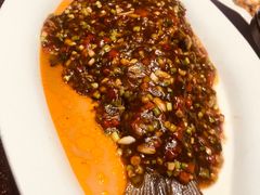 葱烧武昌鱼-湖锦酒楼·32年地道湖北菜(光谷店)