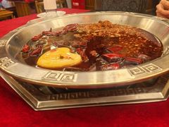 -山城年华老火锅(玉林店)