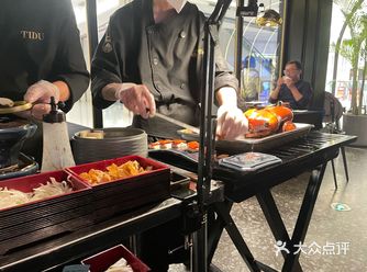 真的好吃，约会好地点！来！