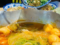 -王奋斗贵州酸汤牛肉火锅