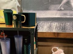 -星巴克(北京中关村南大街店)