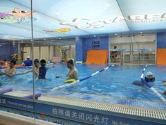 -戊辰亲子游泳俱乐部